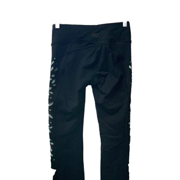 CALIA Laser Cut Capris in Black & Caviar/Mint Size Small - Picture 5 of 12